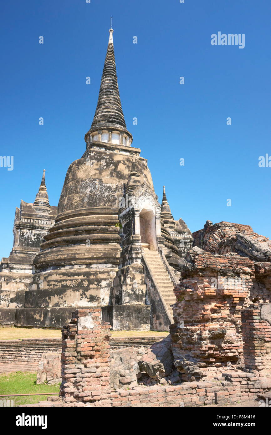 Very old temple ruins hi-res stock photography and images - Alamy