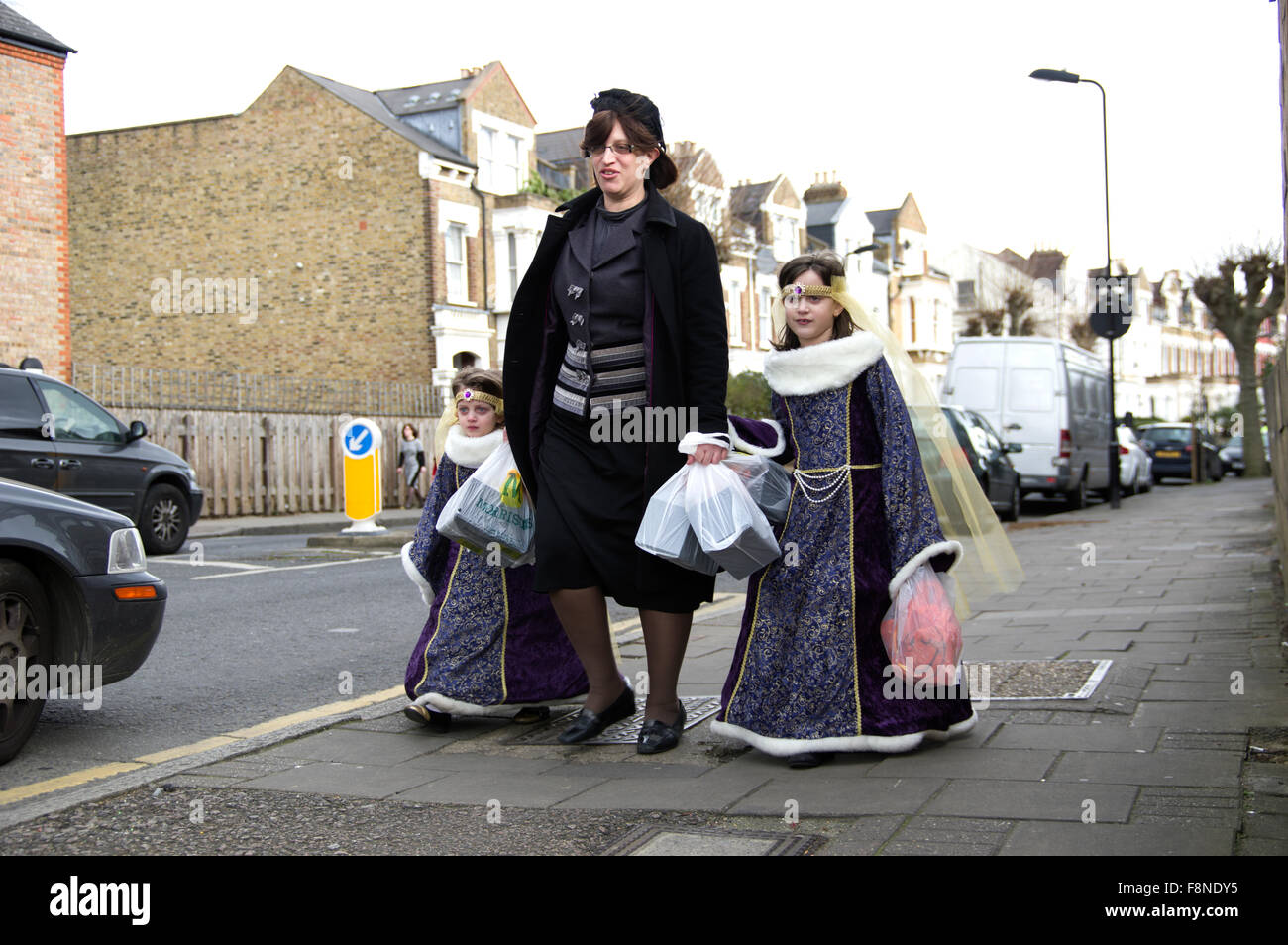Purim 2015 In Stamford Hill London The Largest Hasidic Jewish