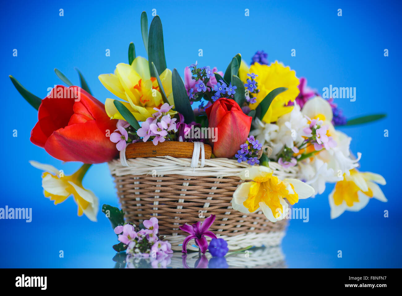 beautiful bouquet of spring flowers Stock Photo - Alamy