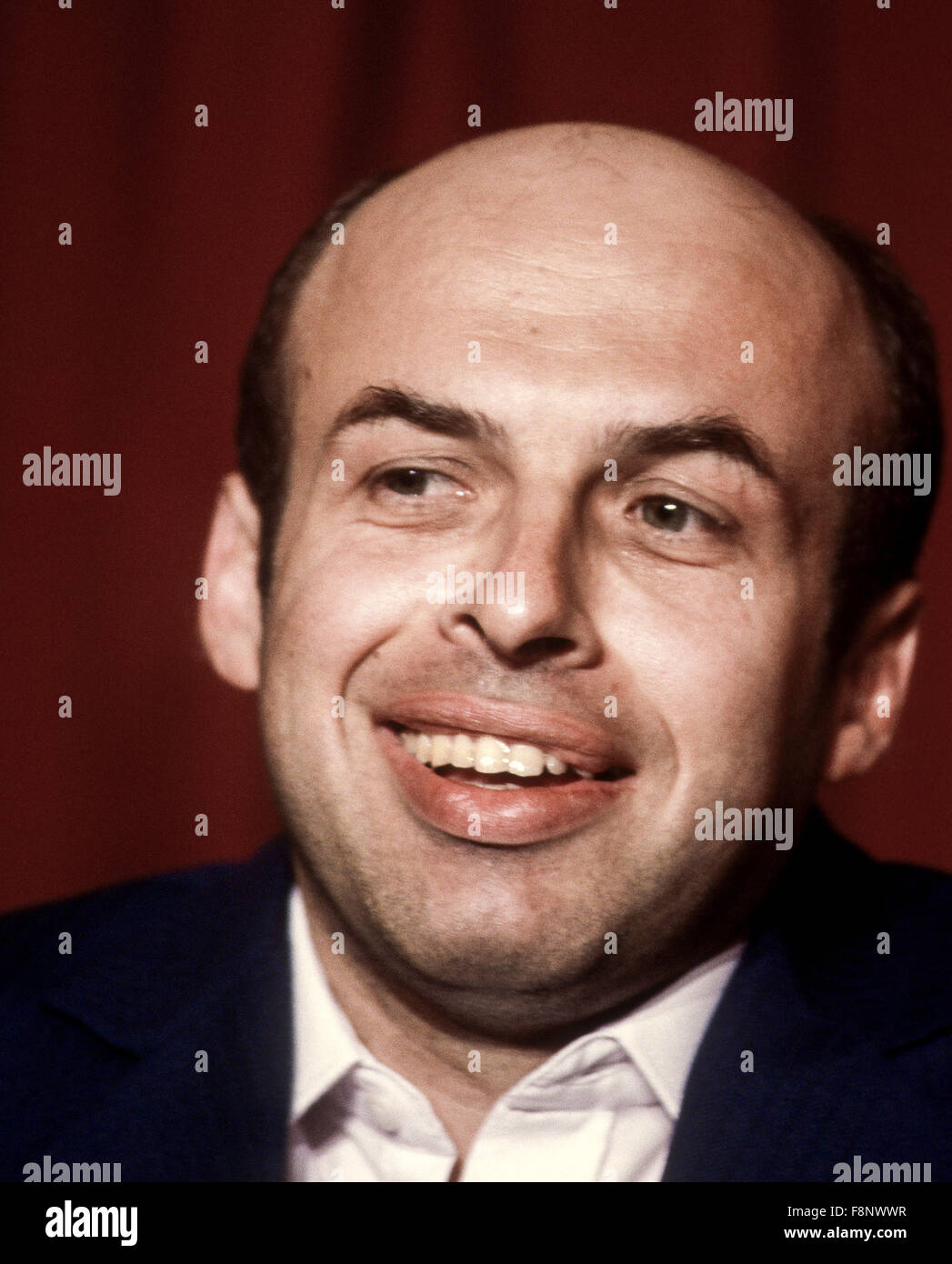 Washington, DC.,USA 6th May 1986  Natan Sharansky Russian dissentient speaks to reporters during a press conference in Washington just 3 months since he was released from a Soviet Gulag (Prison). In  1977 Sharansky was arrested on charges of spying for the CIA and treason and sentenced to 13 years of forced labor in Perm 35, a Siberian labor camp (Gulag). Sharansky appeared in a March 1990 edition of National Geographic magazine. The article, 'Last Days of the Gulag' by Mike Edwards, profiles through photographs and Credit: Mark Reinstein Stock Photo