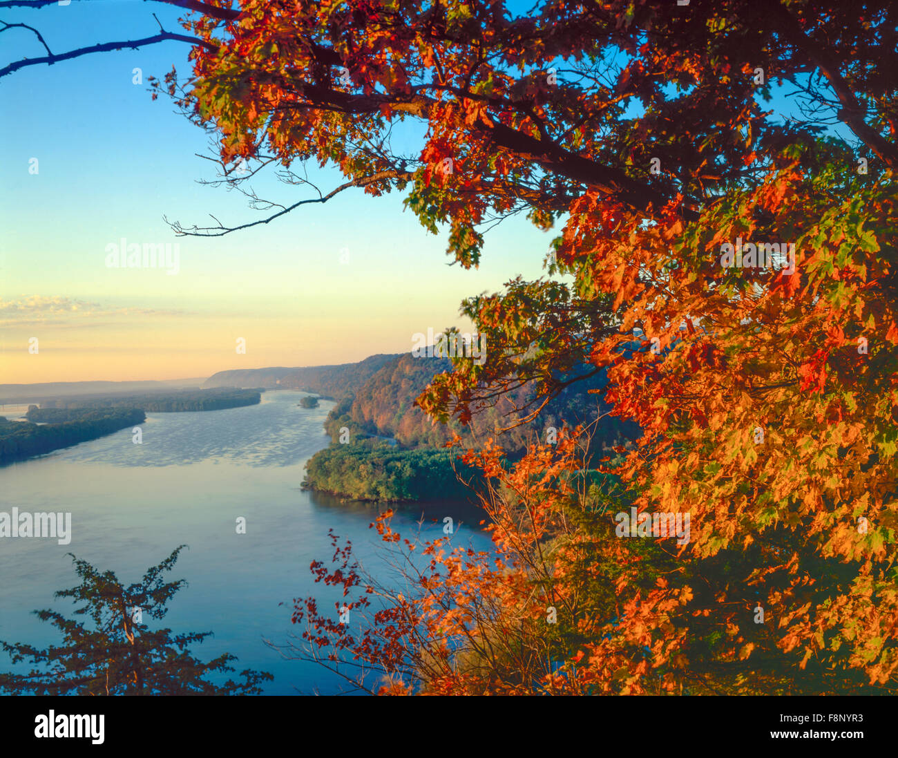 Mississippi river hi-res stock photography and images - Alamy