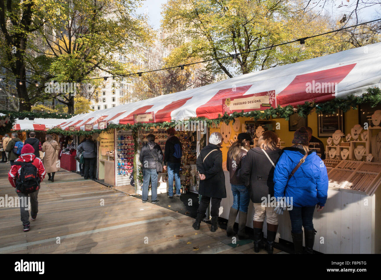 Columbus Circle Holiday Market, NYC Stock Photo Alamy