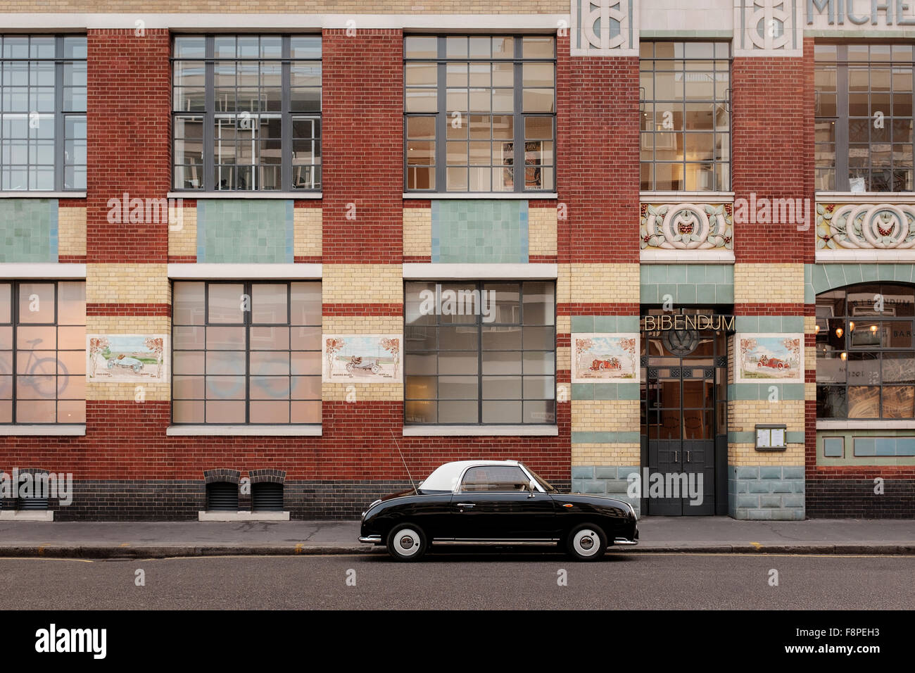 Classic car at Michelin Building,Bibendum,South Kensington,London Stock