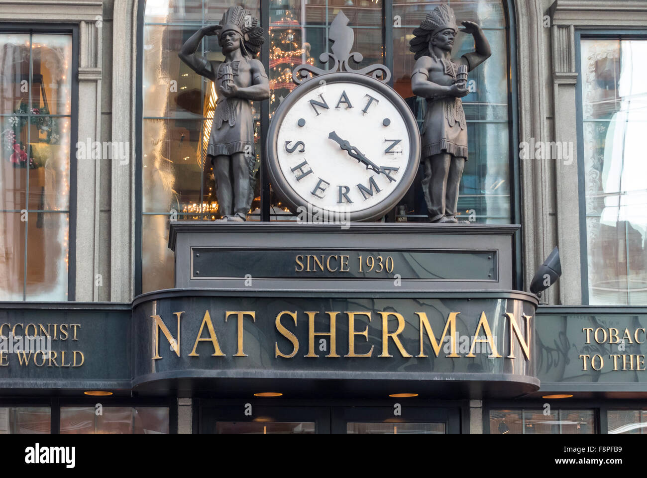 Nat Sherman Townhouse Stock Photo Alamy