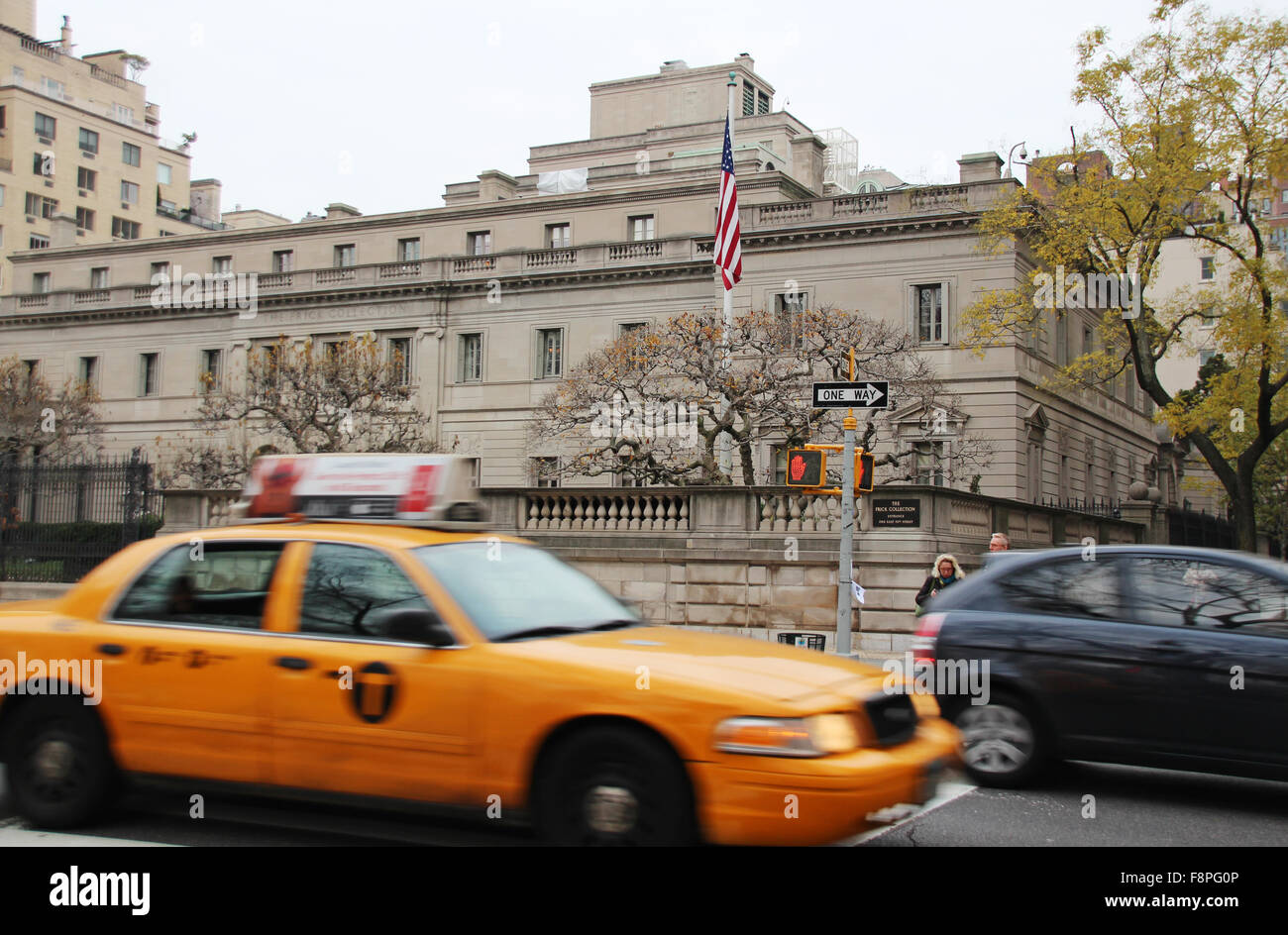 New York, USA. 9th Dec, 2015. The Frick Collection in New York, USA, 9 December 2015. The museum for art from the Renaissance to the 19th century is turning 80 years old. PHOTO: CHRISTINA HORSTEN/DPA - NO WIRE SERVICE - © dpa/Alamy Live News Stock Photo