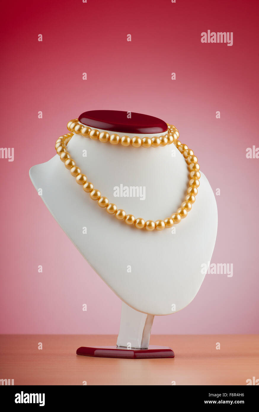 Pearl Necklace Against Gradient Background Stock Photo Alamy