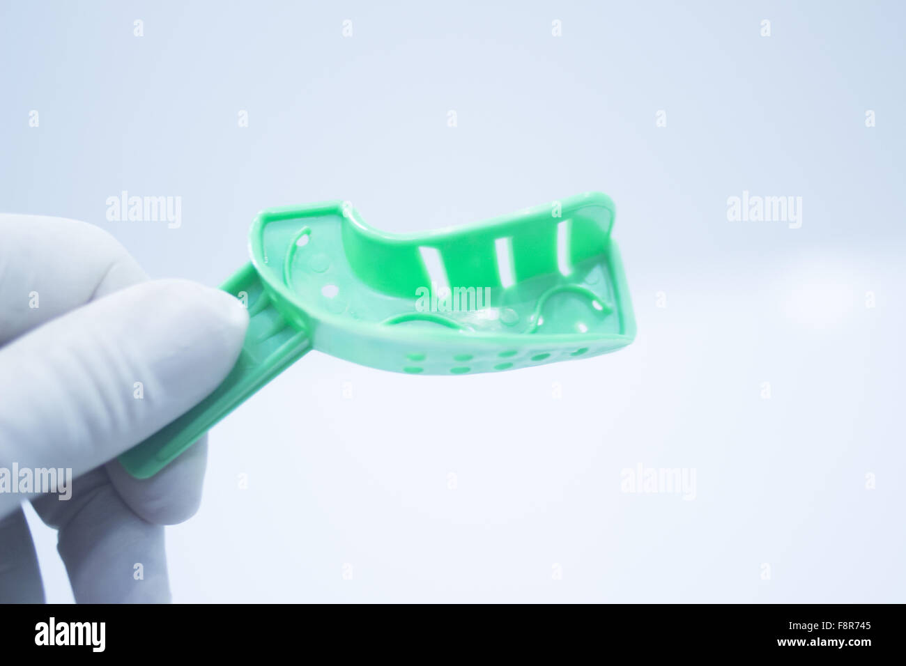 Plastic dental mold dentist clay teeth plate ceramic colored cast model