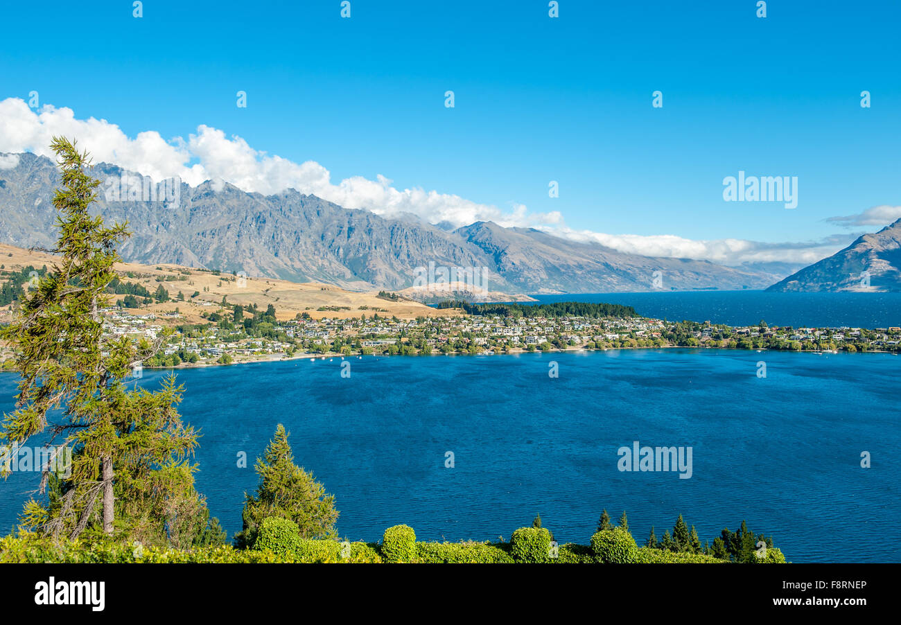 Queenstown new zealand beautiful hi-res stock photography and images ...