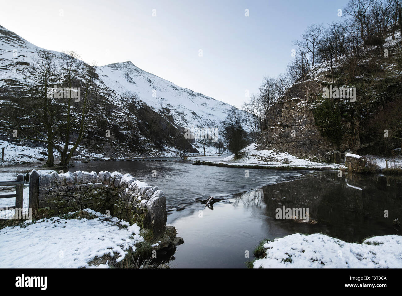 Crisp flowing stream river hi-res stock photography and images - Alamy