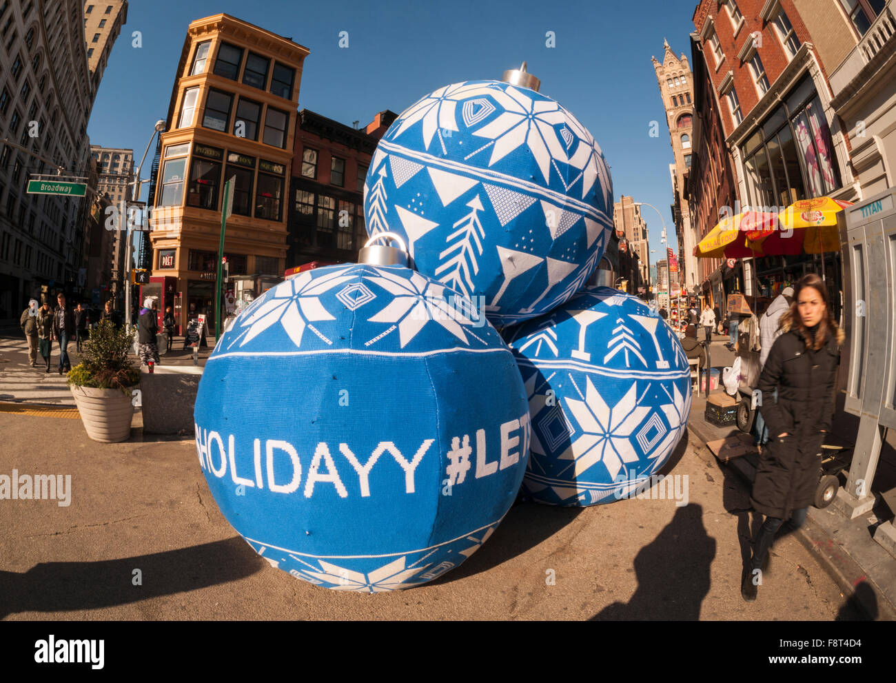Yarn bombing knitted artwork hires stock photography and images Alamy