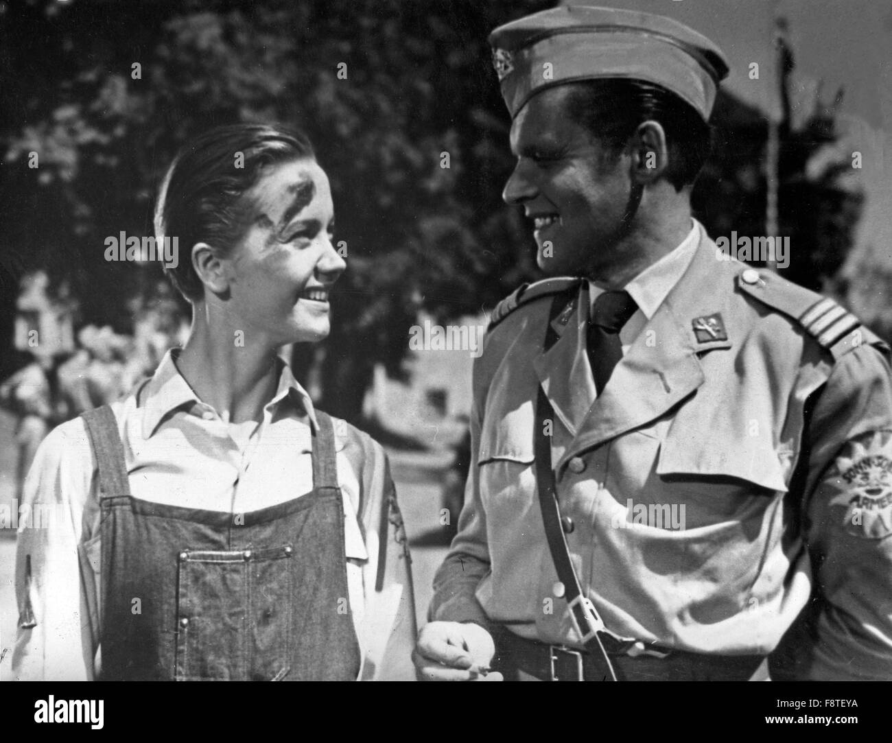 Fritz und Friederike, Deutschland 1952, Regie: Geza von Bolvary, Darsteller: Liselotte Pulver, Albert Lieven Stock Photo