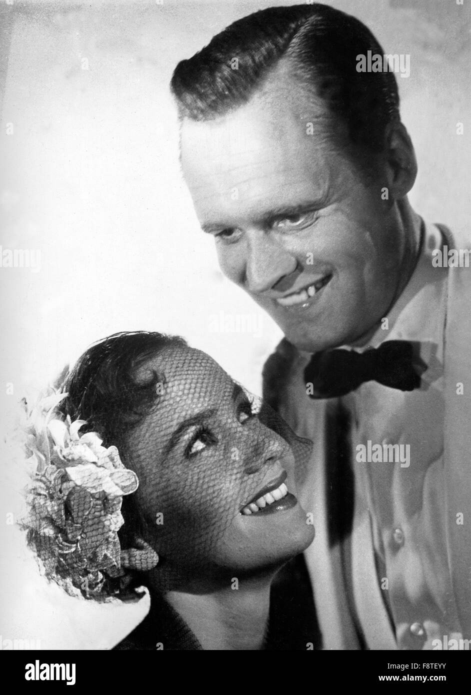 Fritz und Friederike, Deutschland 1952, Regie: Geza von Bolvary, Darsteller: Liselotte Pulver, Albert Lieven Stock Photo