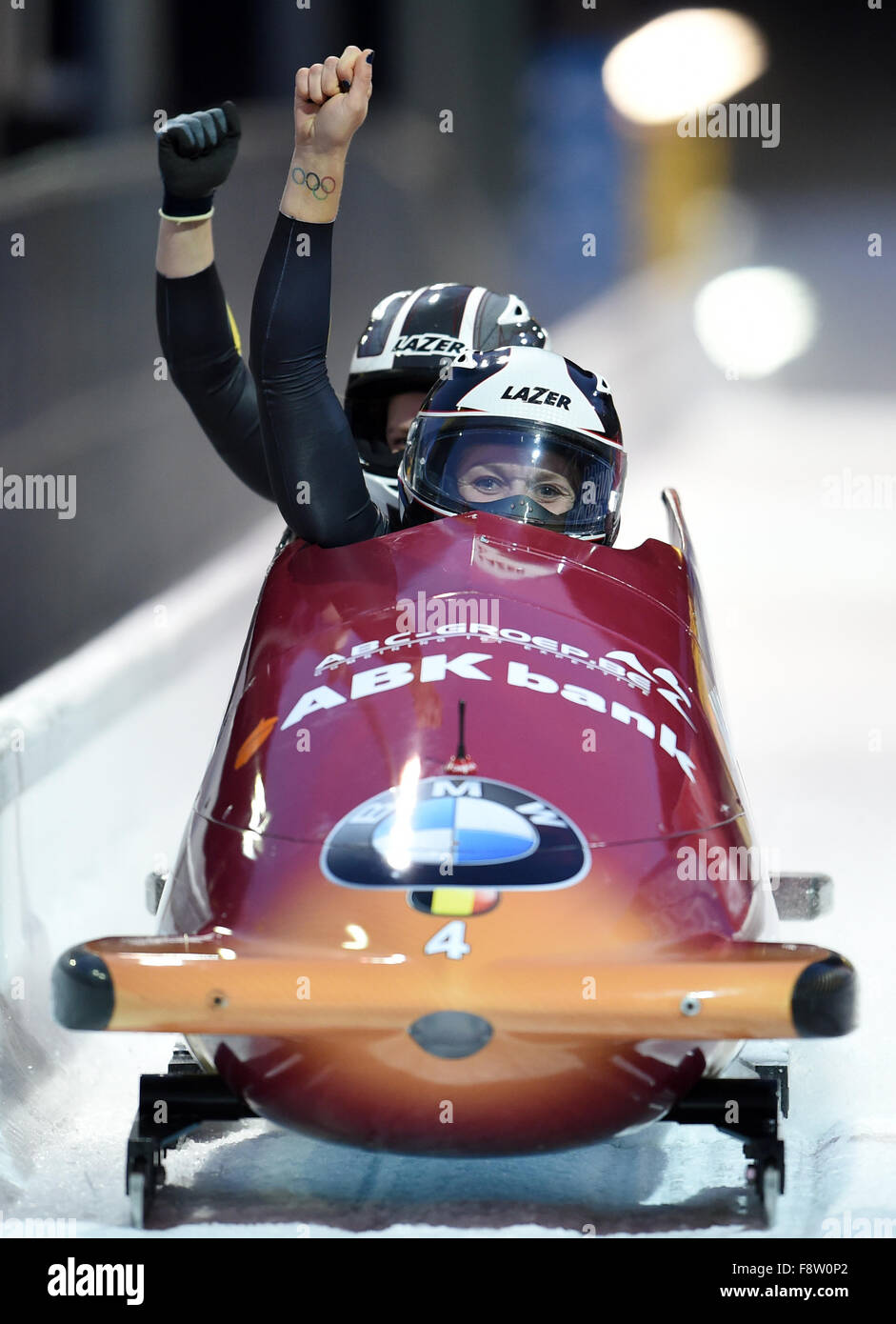 Koenigssee, Germany. 11th Dec, 2015. Belgian bobsleigh racers Elfje ...