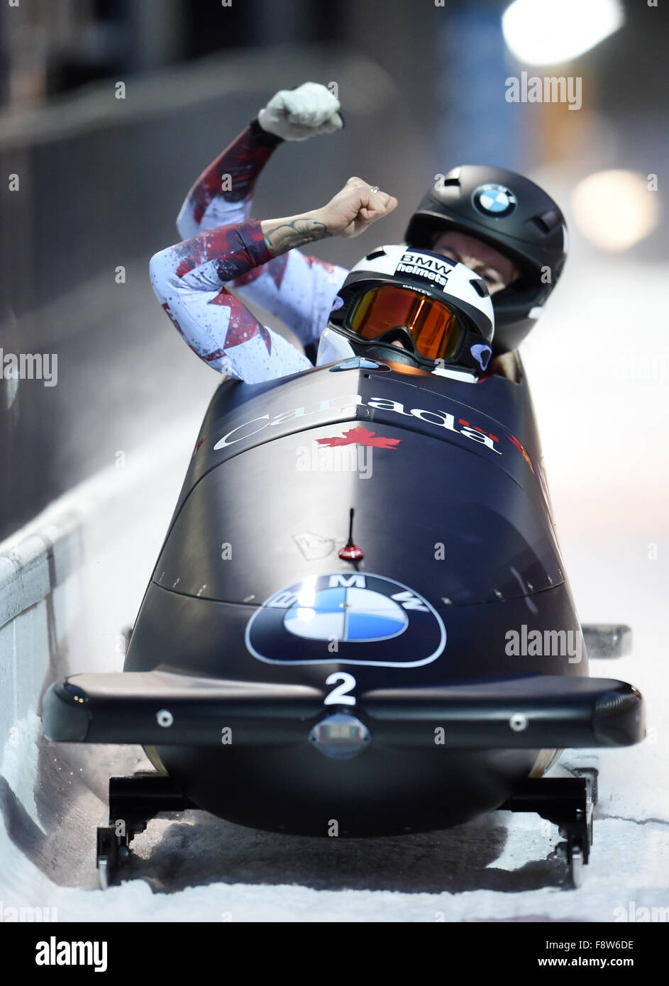 Koenigssee, Germany. 11th Dec, 2015. Canadian bobsleigh racers Kaillie ...