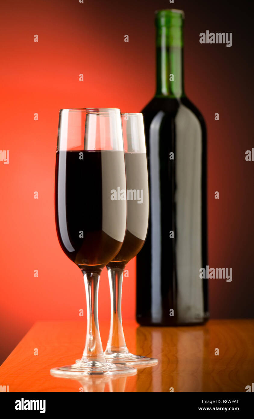 Wine concept with gradient background Stock Photo - Alamy