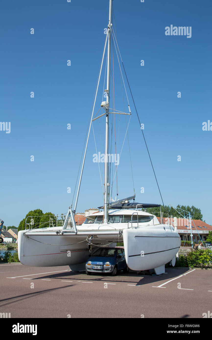 Yacht Garage High Resolution Stock Photography And Images Alamy