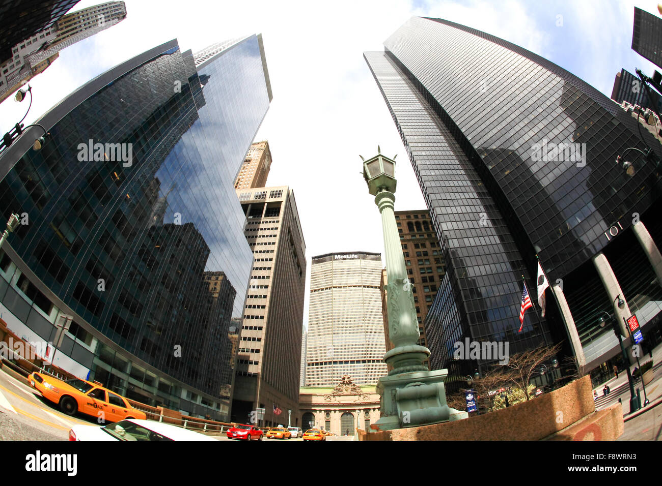 The skyscrapers near grand central station Stock Photo Alamy