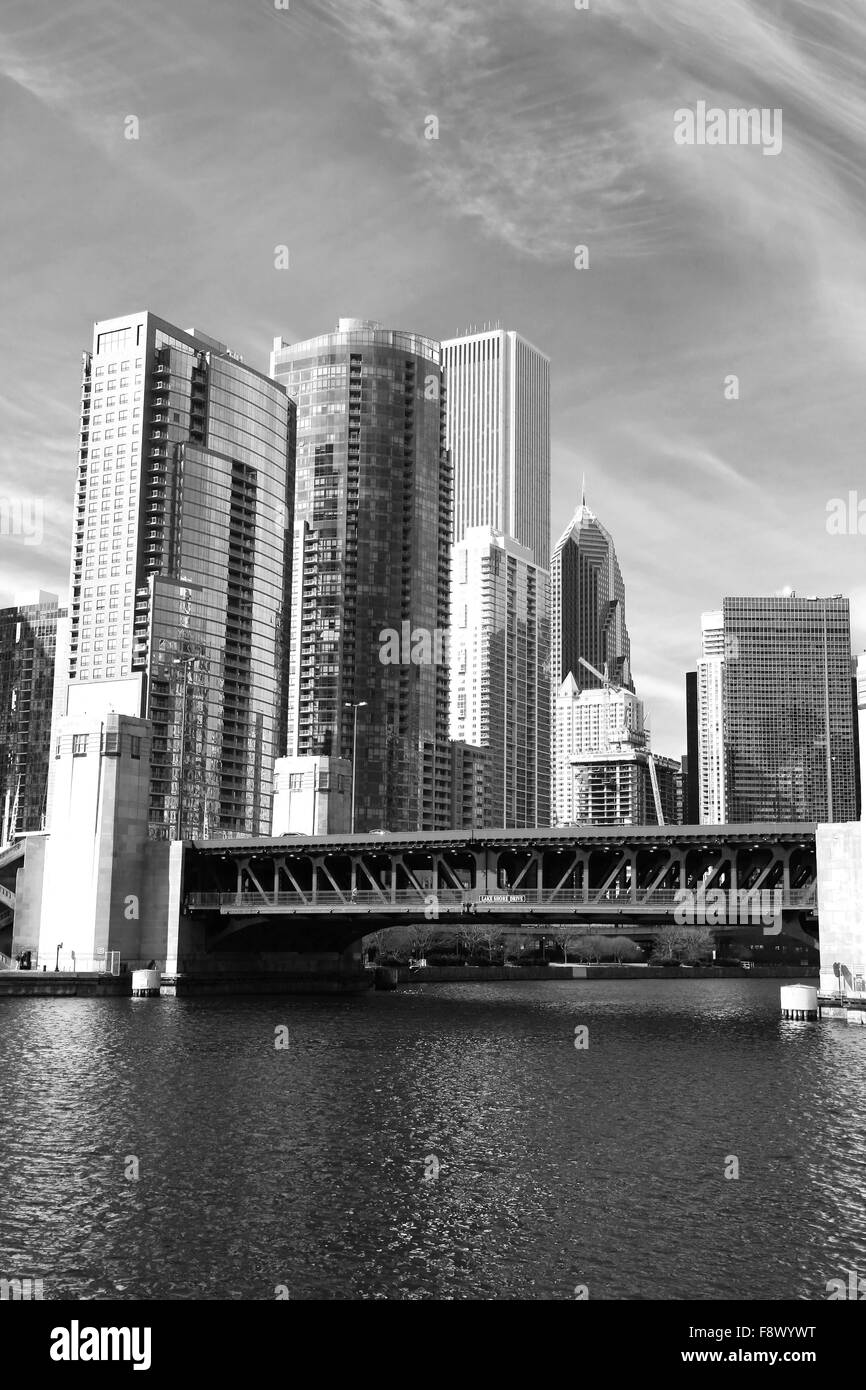Navy pier chicago black white hi-res stock photography and images - Alamy
