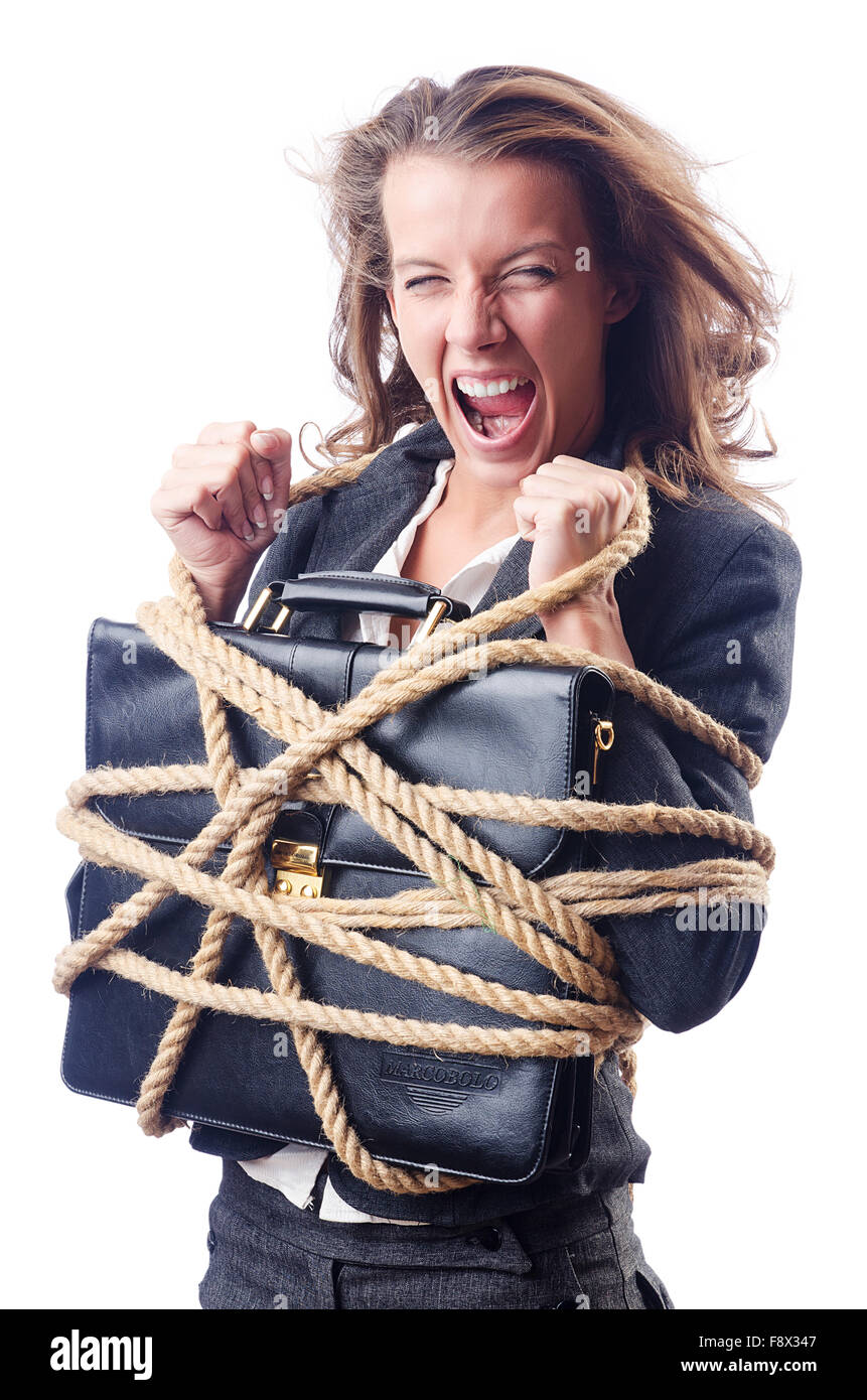 Связаныи человек. Дети привязанные к стулу. Женщину привязать ребенком. Связанные женщины и дети. Связанная девочка.