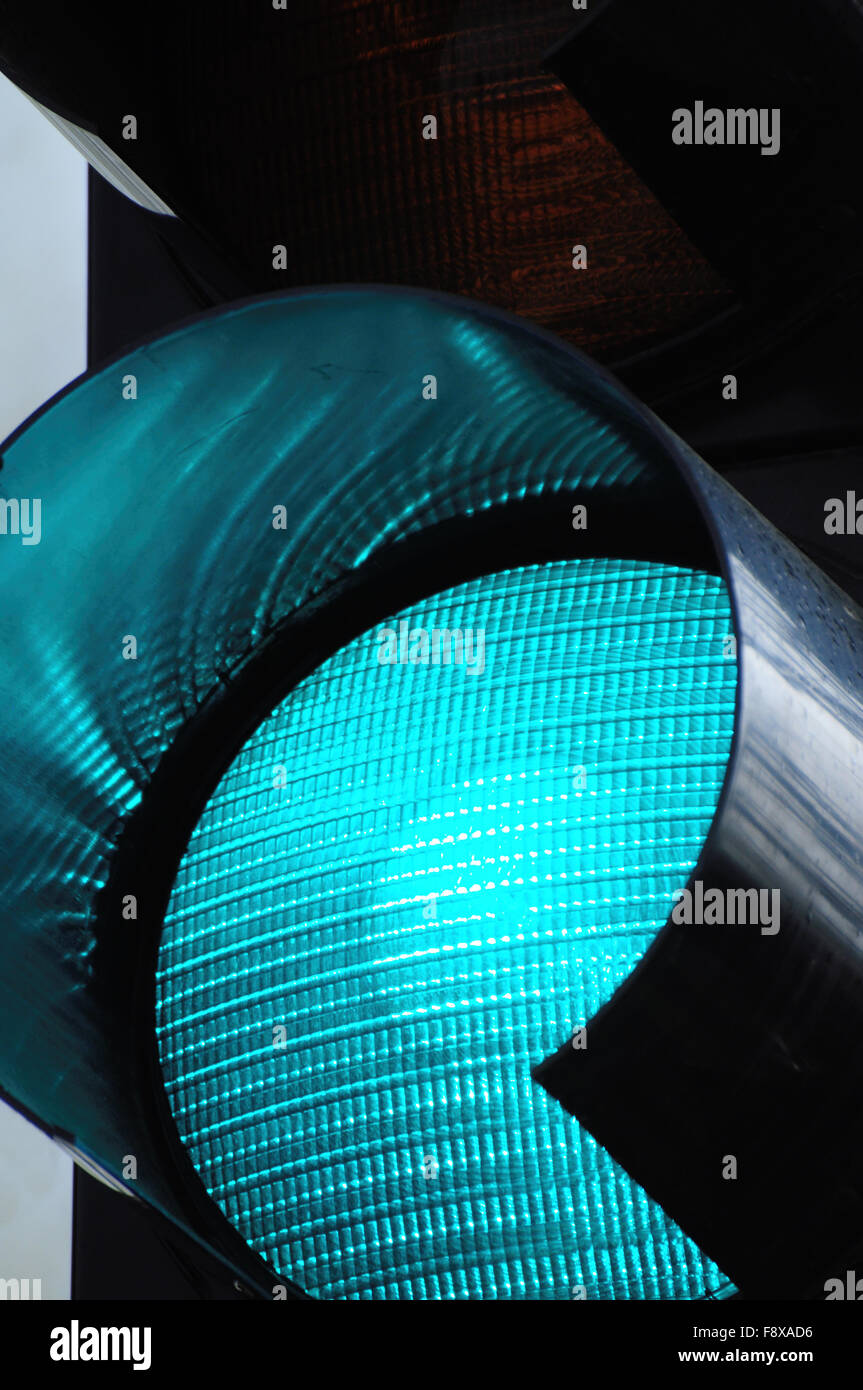 Close up of green traffic light Stock Photo - Alamy
