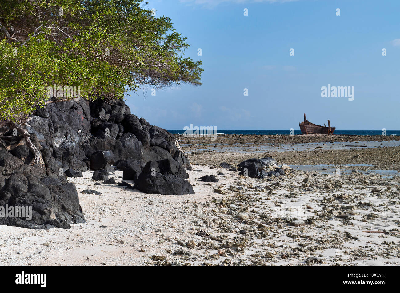 Landscape volcanic rock sea hi-res stock photography and images - Alamy