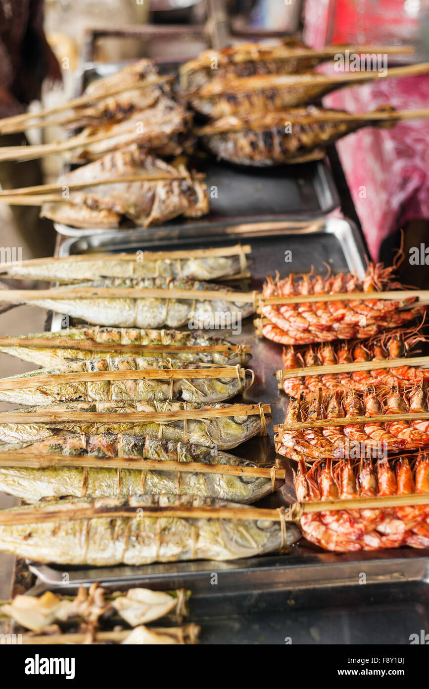 asian grilled barbecued mixed seafood in kep market cambodia Stock Photo