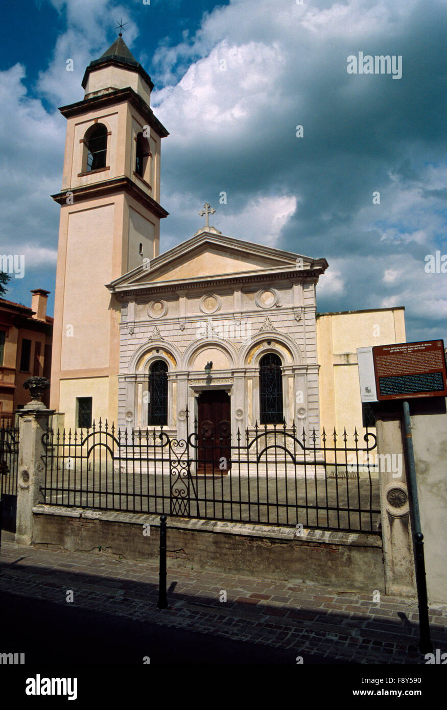 Italy, Rovigo, Chiesa del Cristo, Church Stock Photo Alamy