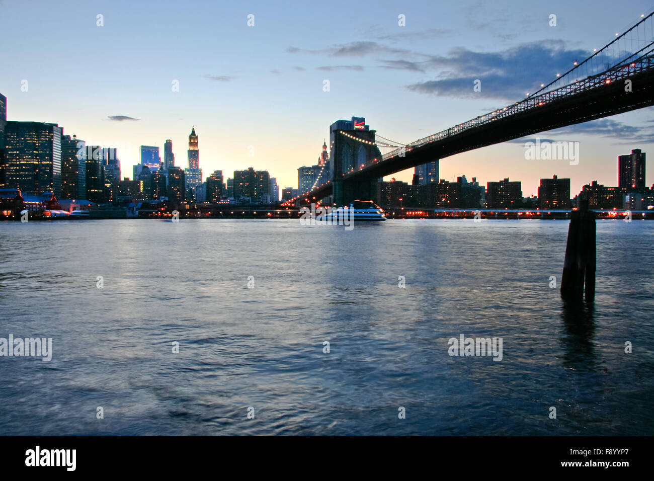 Wide view brooklyn bridge in hi-res stock photography and images - Alamy