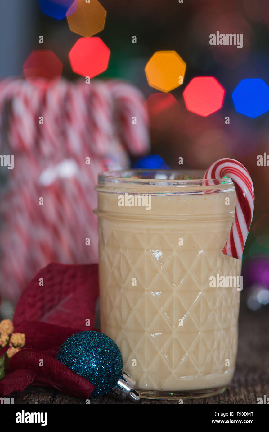 Peppermint cream liqueur hires stock photography and images Alamy