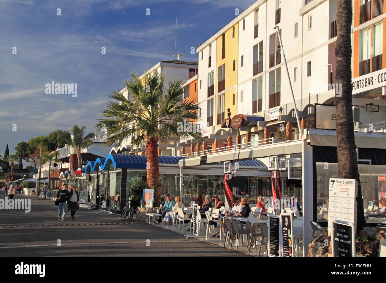 7 Figo Decklounge waterfront bar and cafe, Vilamoura Marina, Vilamoura