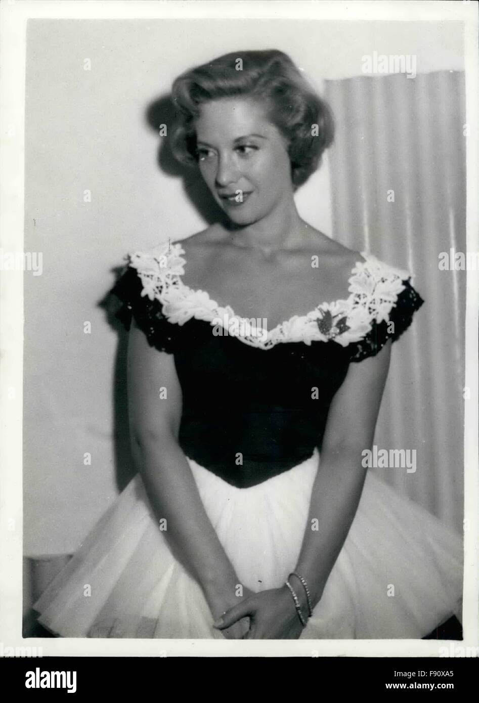 1942 - Dinah Shore. © Keystone Pictures USA/ZUMAPRESS.com/Alamy Live News Stock Photo