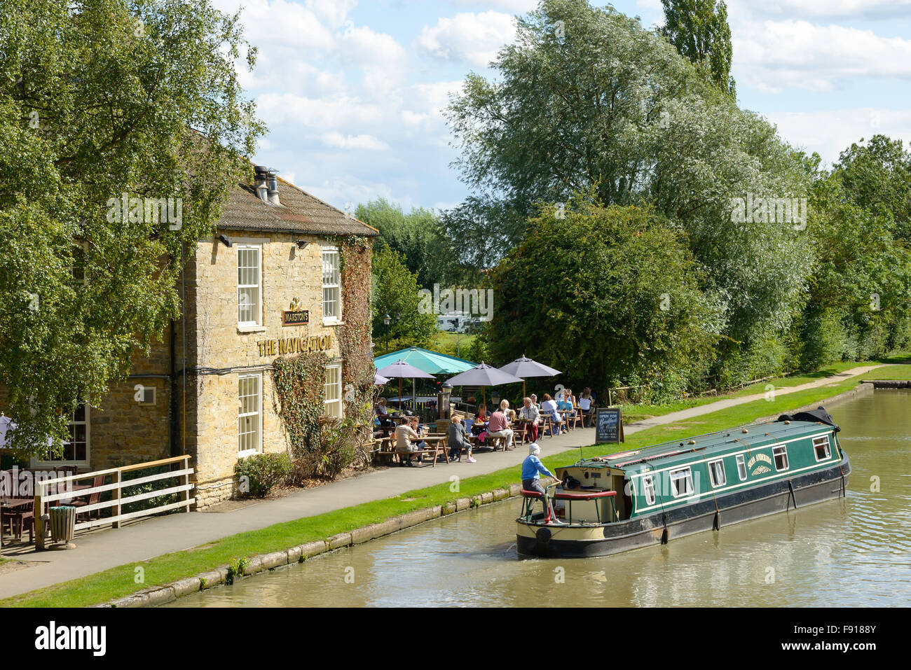 The Navigation Pub on Grand Union Canal, Stoke Bruerne, Northamptonshire, England, United Kingdom Stock Photo
