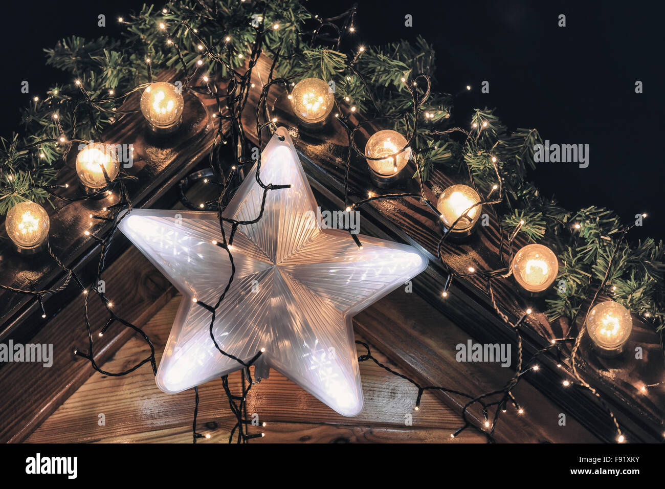 Christmas background with glowing star Stock Photo - Alamy