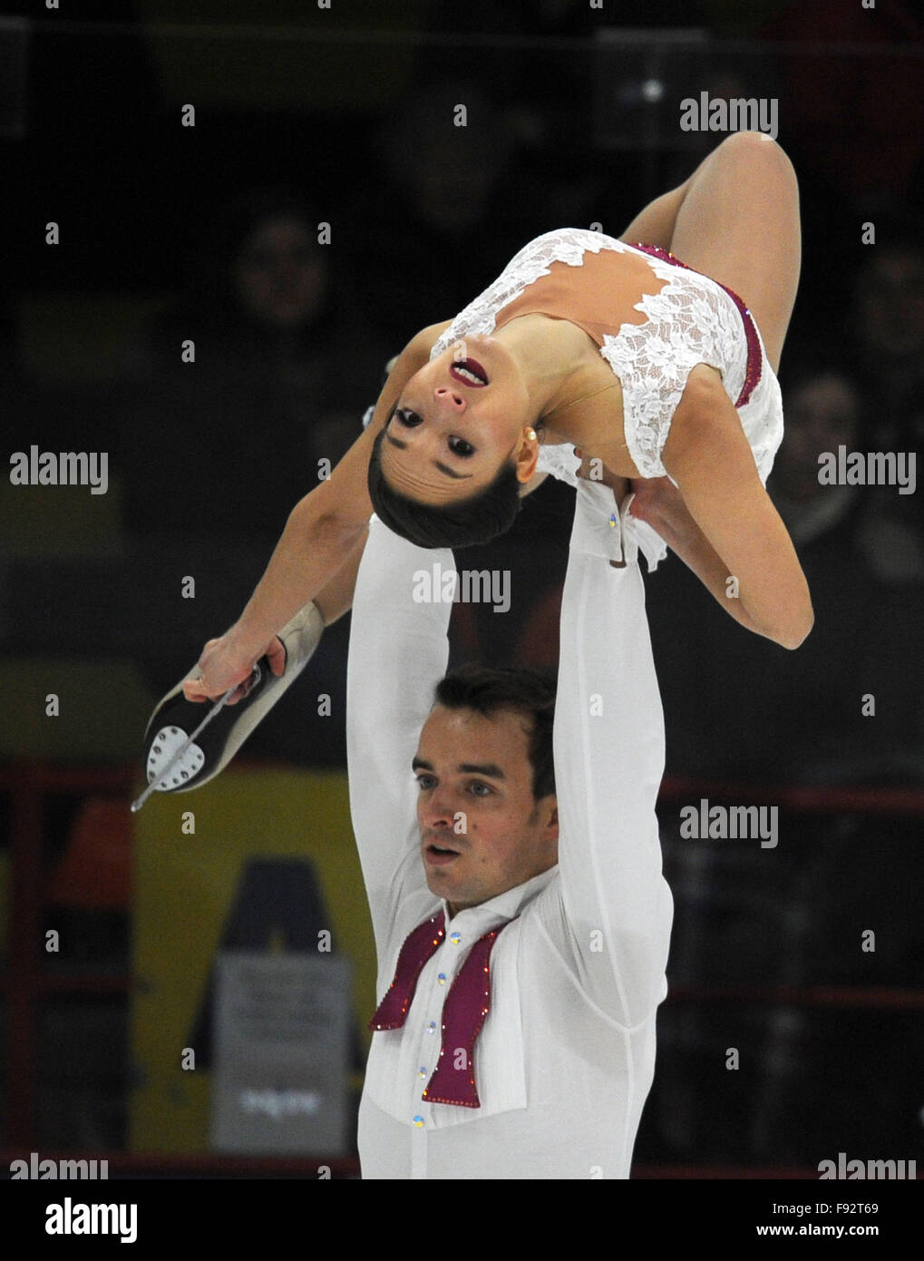 Essen, Germany. 13th Dec, 2015. Figure skaters Mari Vartmann from