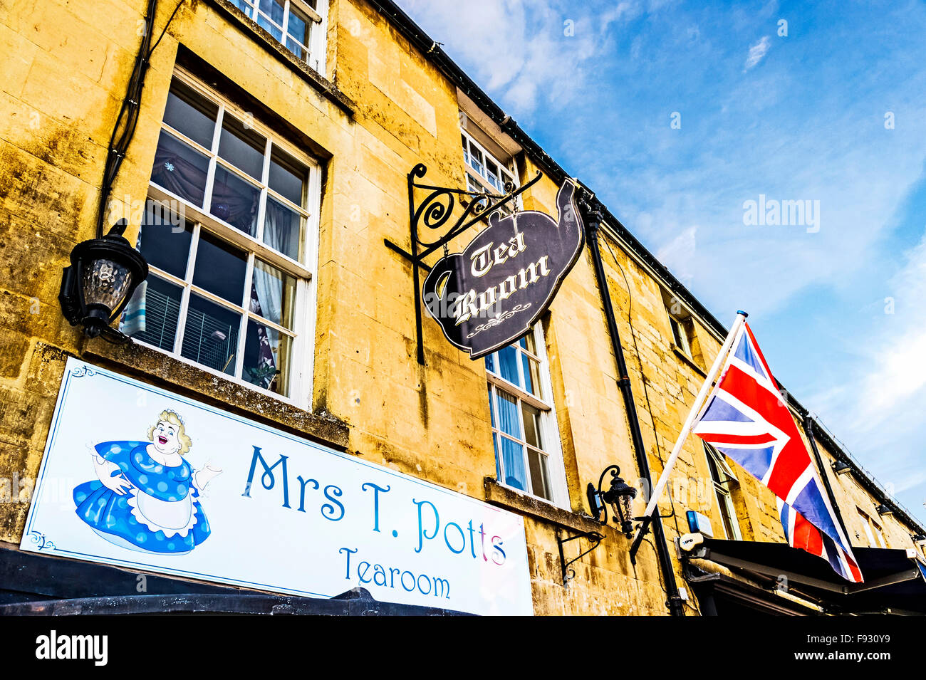 Mrs T Potts Tearoom, Moreton in Marsh, Cotswolds, Gloucestershire Stock Photo