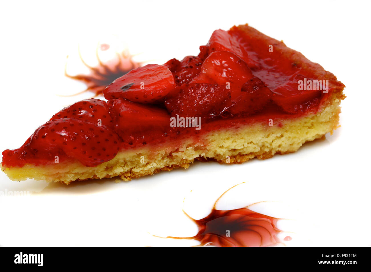 cake with strawberries Stock Photo - Alamy