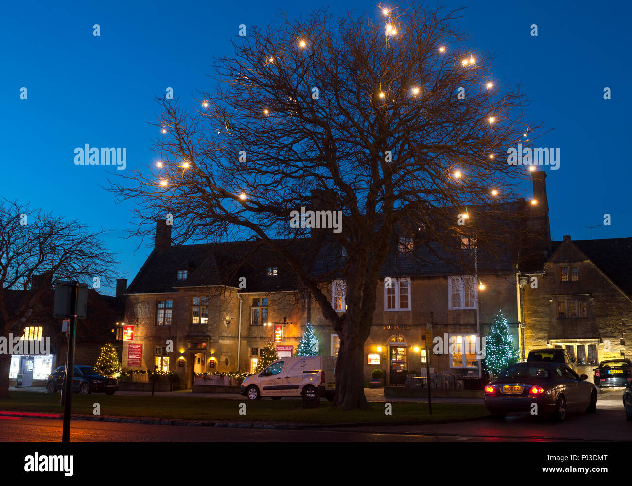 High Street at Christmas, Broadway, Worcestershire, England, UK Stock