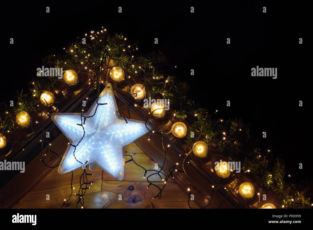 Christmas background with glowing star Stock Photo - Alamy