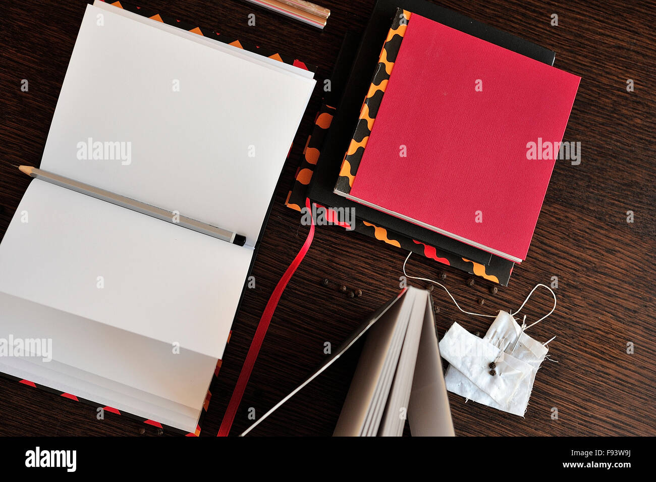 Handcrafted journals hi-res stock photography and images - Alamy
