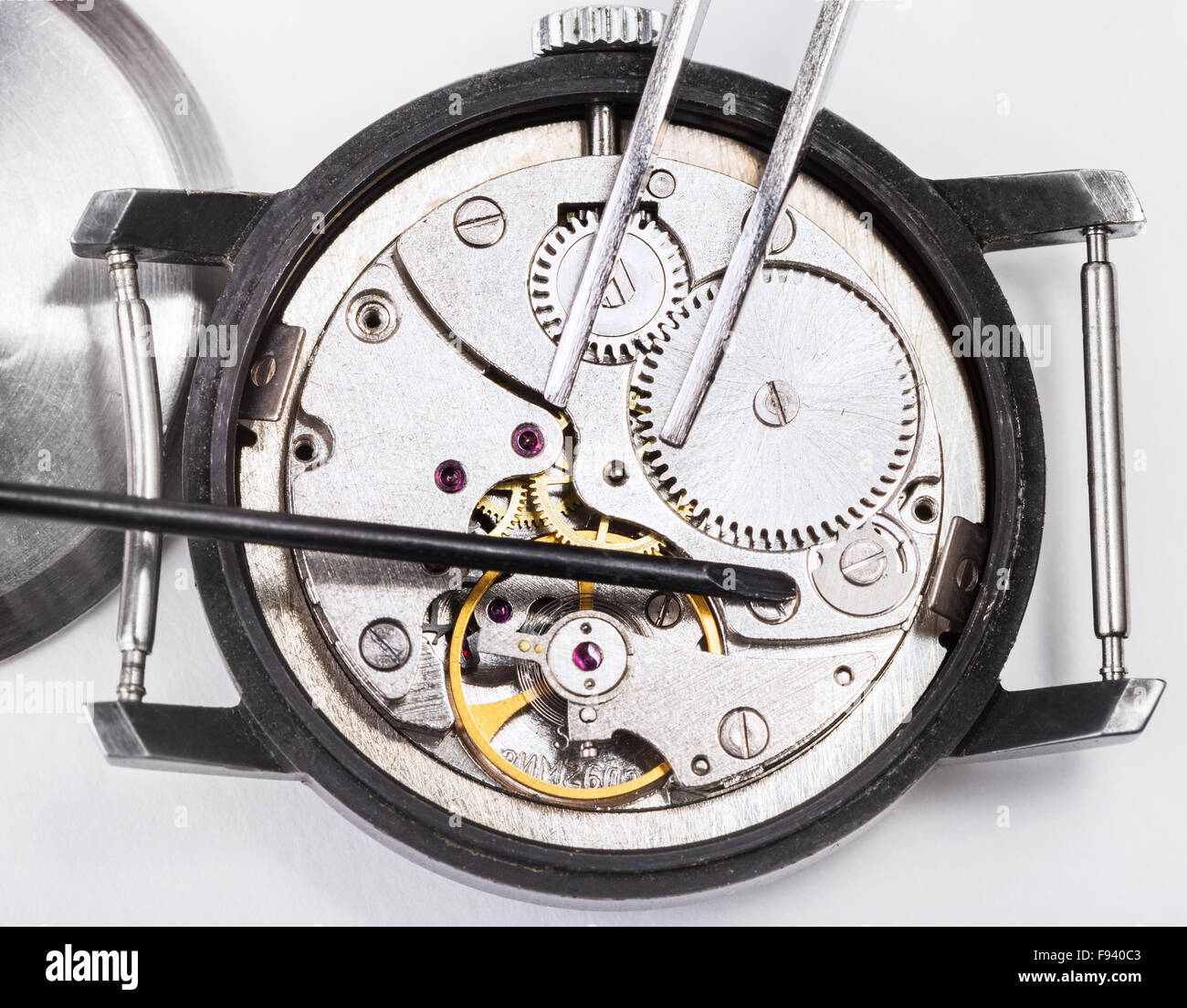 часы спешат регулировка. часы спешат регулировка. коррекция хода механических часов. механические часы механизм. Rolex daytona 4030.