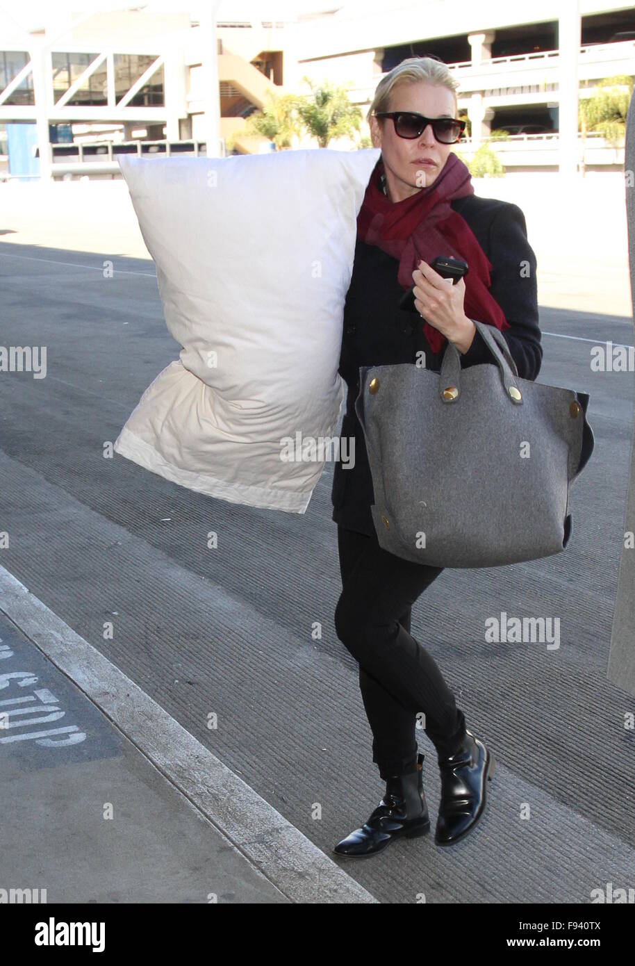 Chelsea Handler departs from Los Angeles International Airport Featuring: Chelsea Handler Where: Los Angeles, California, United States When: 12 Nov 2015 Stock Photo