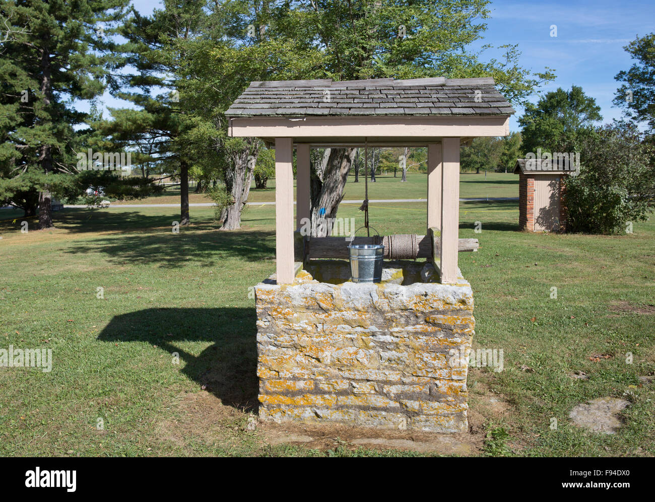 Water well bucket hires stock photography and images Alamy