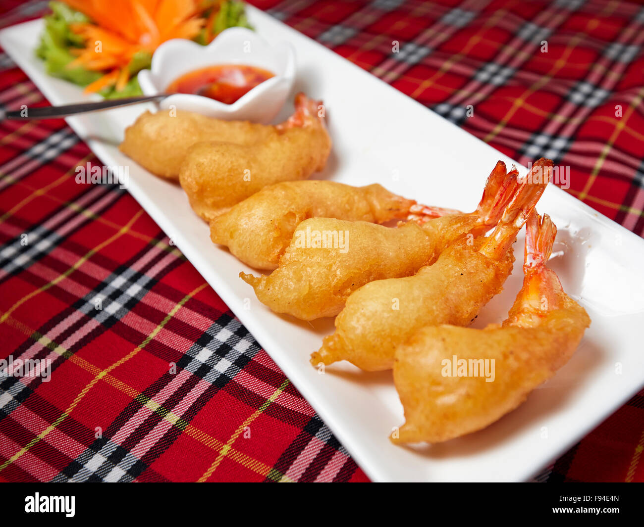 Tempura prawns hires stock photography and images Alamy