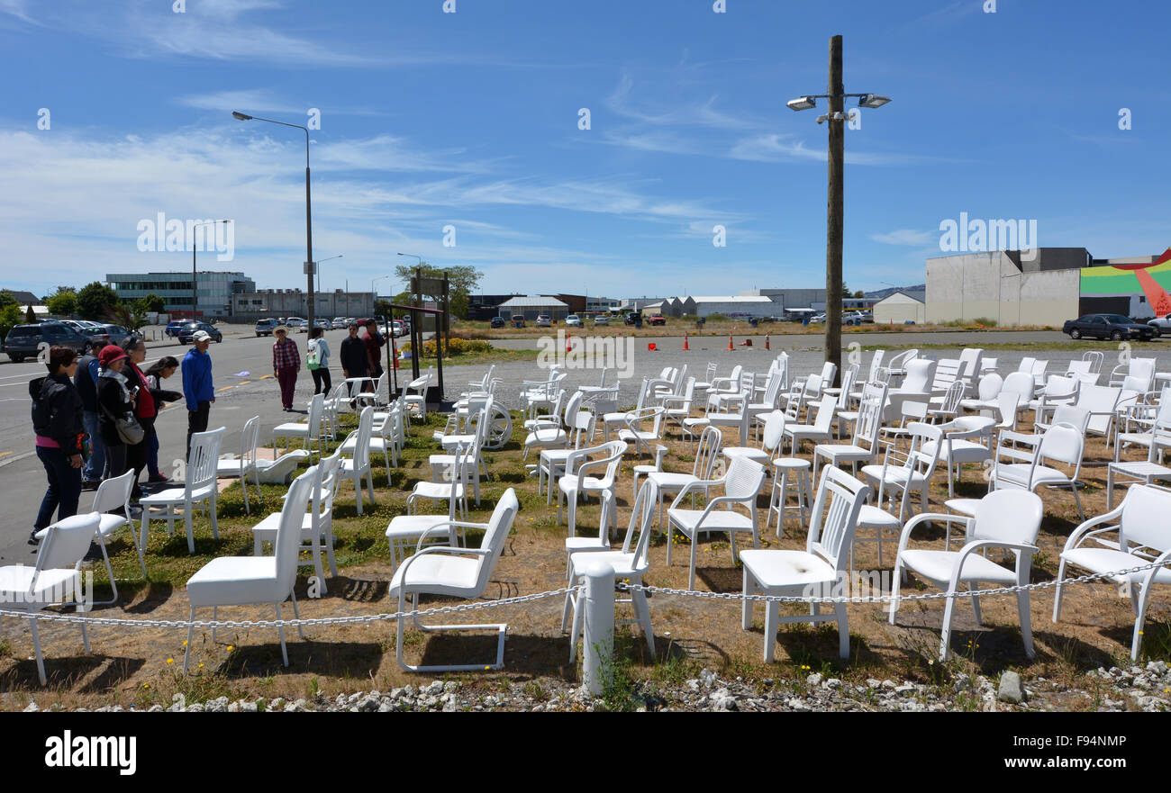 185 White Chairs High Resolution Stock Photography and Images Alamy