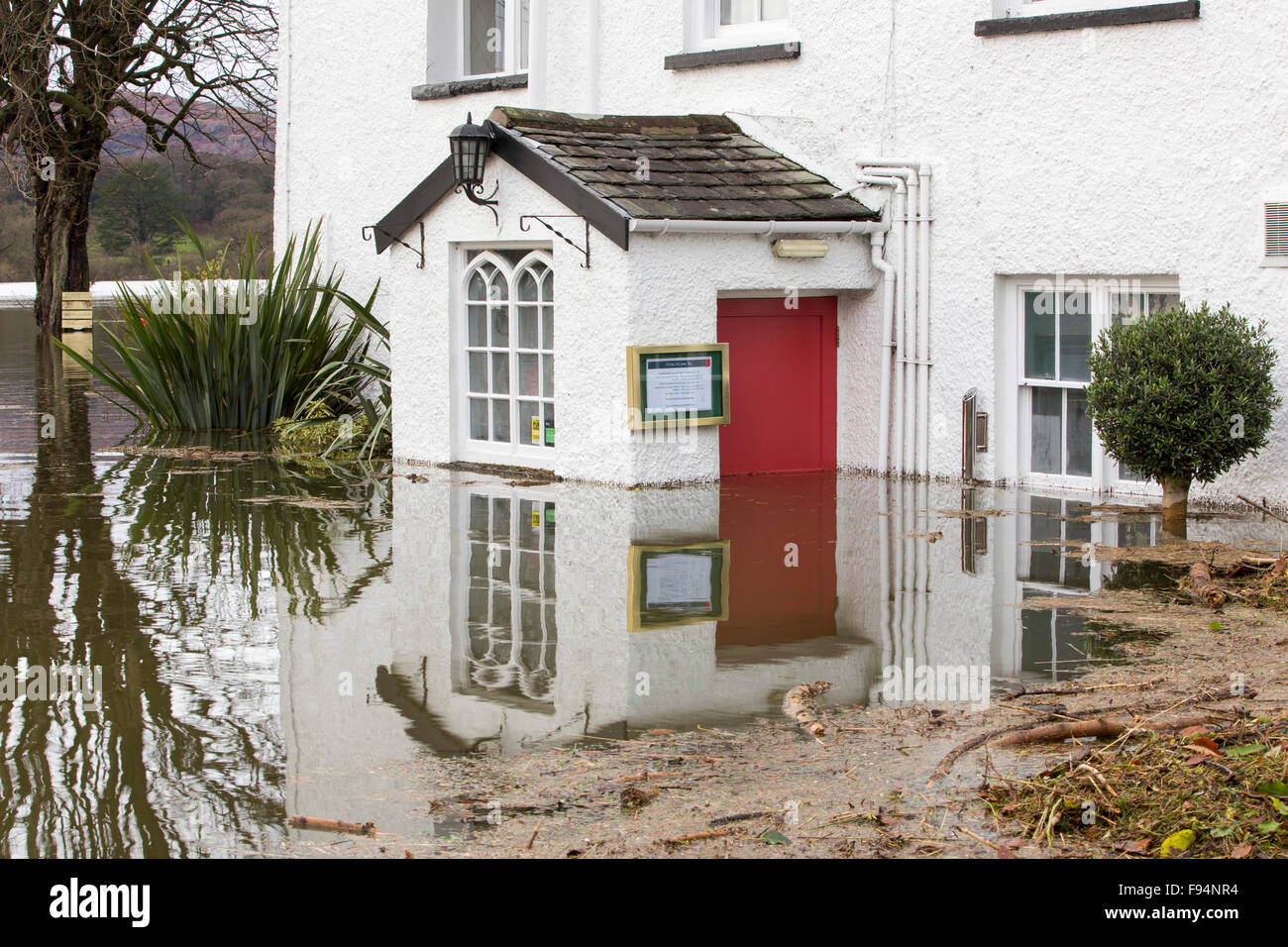 The Wateredge Inn surrounded by flood water after Lake Windermere burst its banks in Ambleside in the Lake District on Sunday 6th December 2015, after torrential rain from storm Desmond. Stock Photo