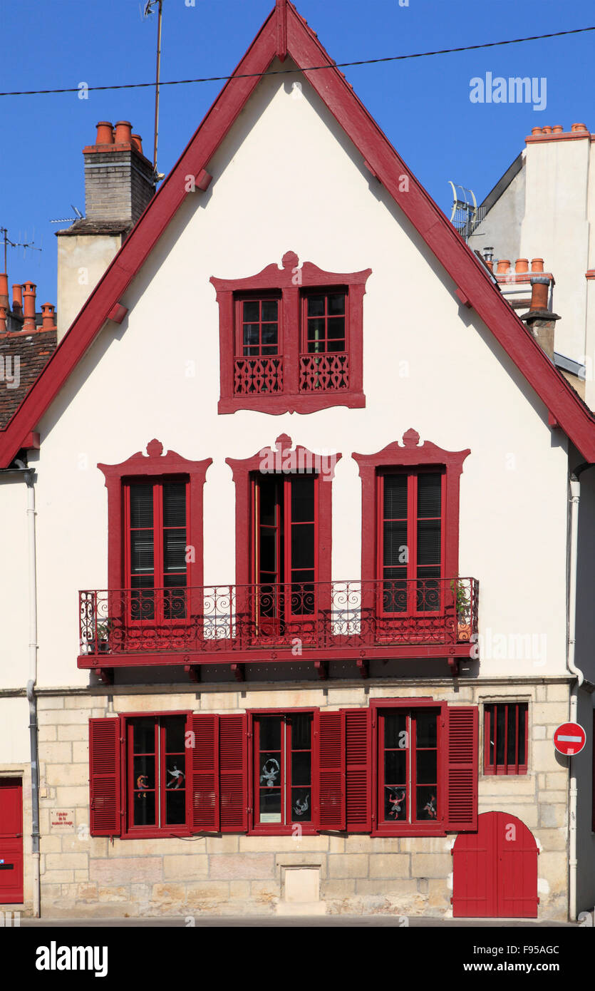 France, Bourgogne, Dijon, house, traditional architecture Stock Photo ...