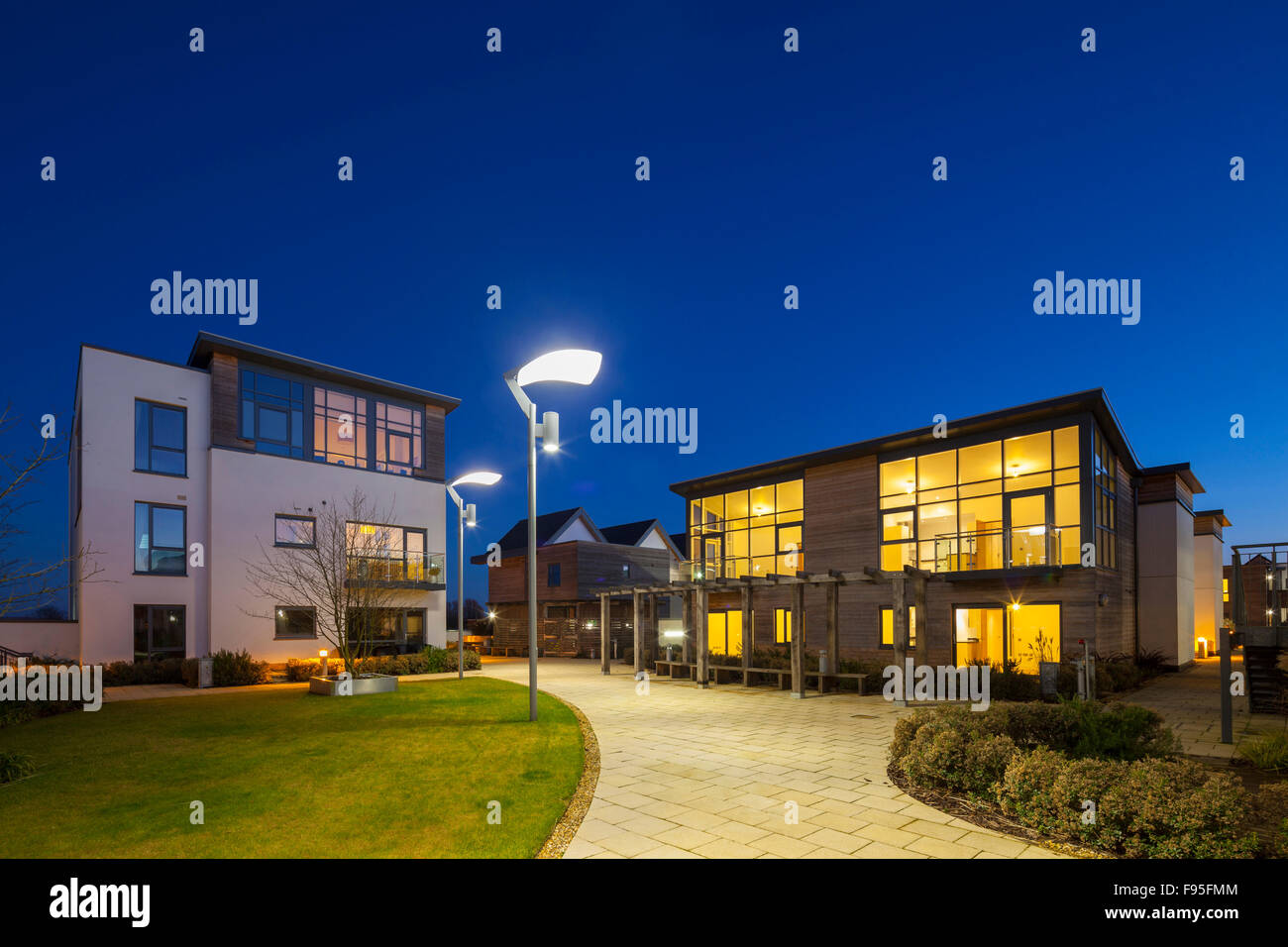 Parkway, Newbury, Berkshire. View of the retail and residential