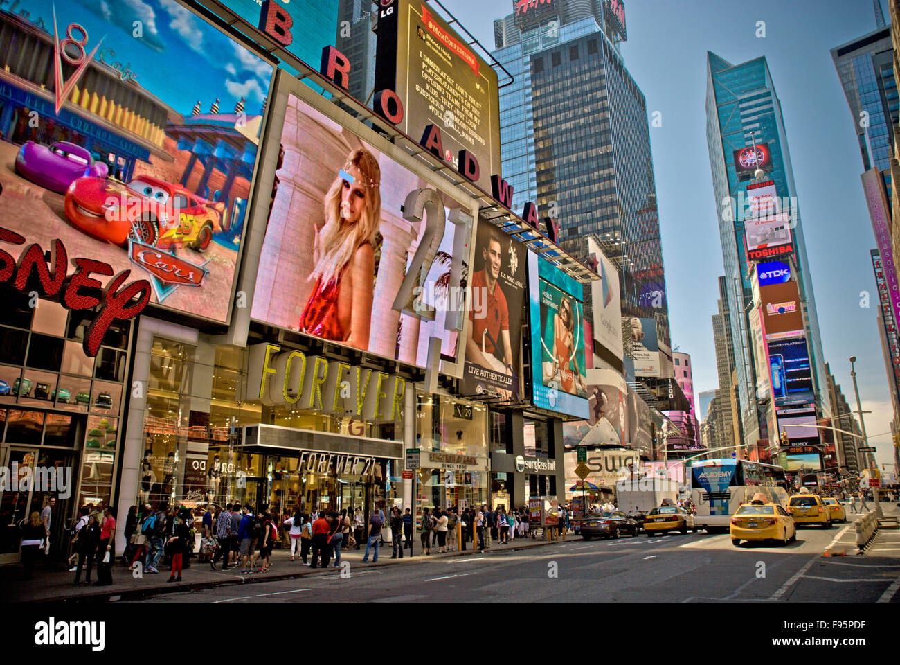 Times square hi-res stock photography and images - Alamy