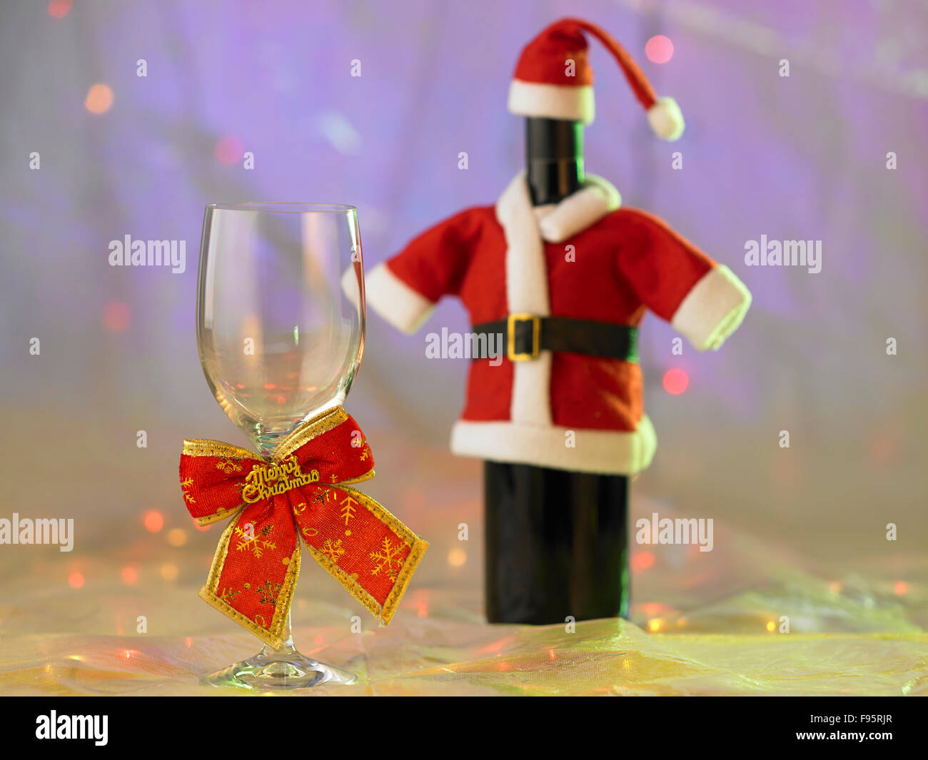 Big ribbon hi-res stock photography and images - Alamy