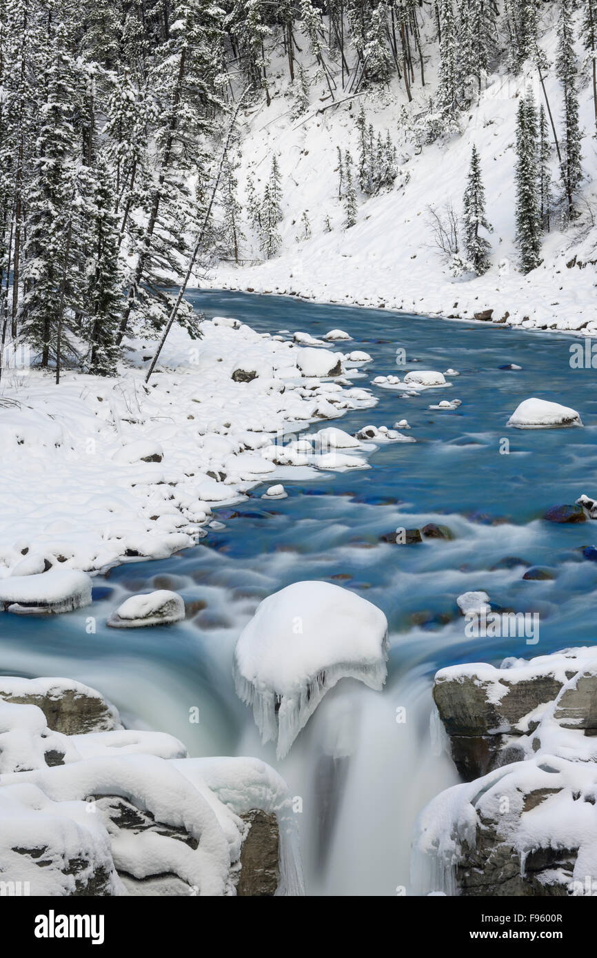 Sunwapta River above Sunwapta Falls, Jasper National Park, Alberta, Canada Stock Photo